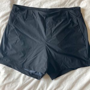 Spanx sunshine shorts 4”